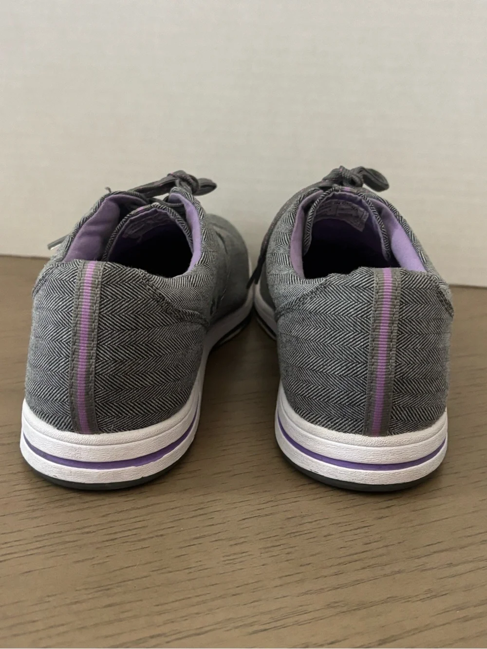 Dexter Gray Herringbone Canvas Lace-Ups with Lavender Lining